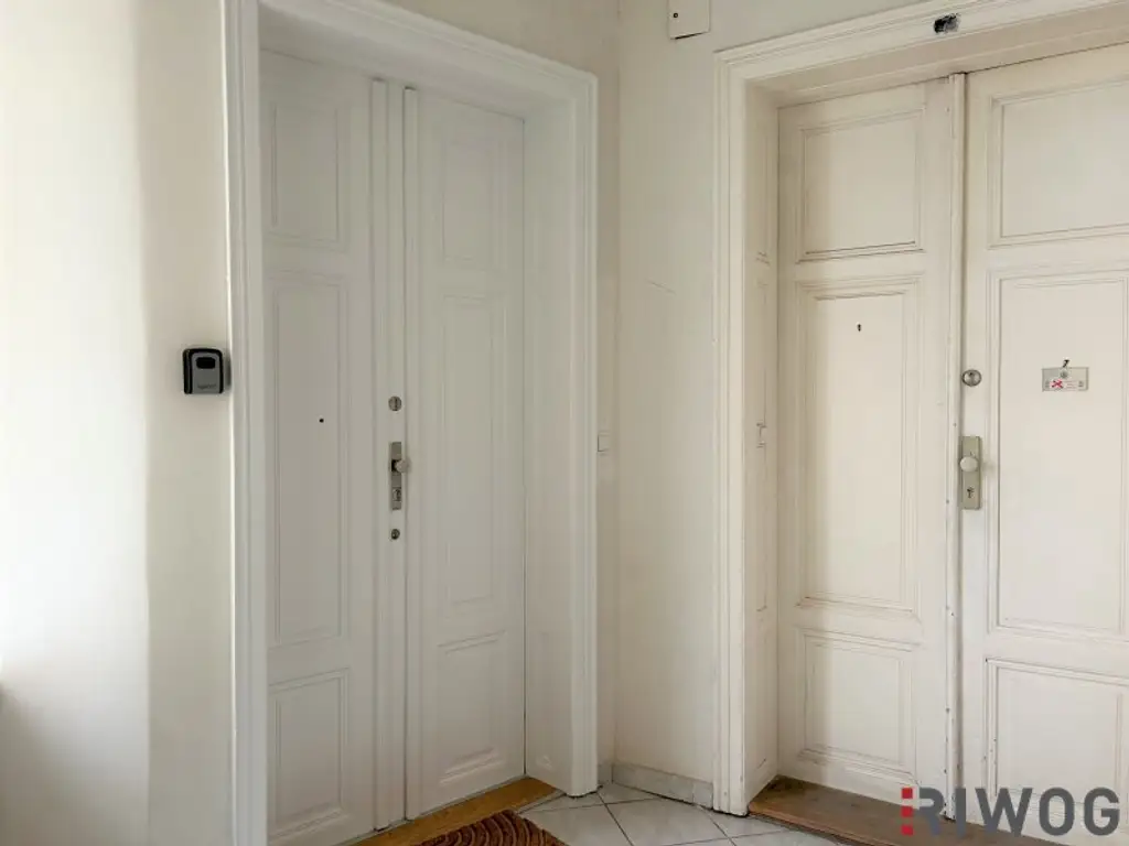 4-Zimmer mit separater Küche II 1. Stockwerk II WG-geeignet II Nähe AKH Wien, U6 Alser Straße und Campus der Uni Wien / Med Uni Wien