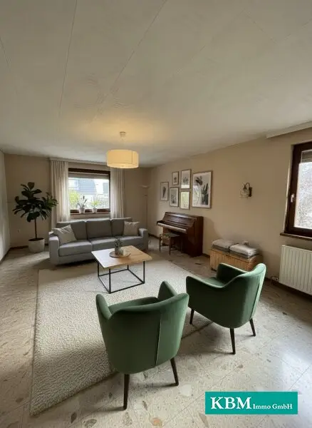 Endlich Zuhause: Wo Platz auf Lebensqualität trifft! - Haus mit 10 Zimmern, Garage und 5 Bädern