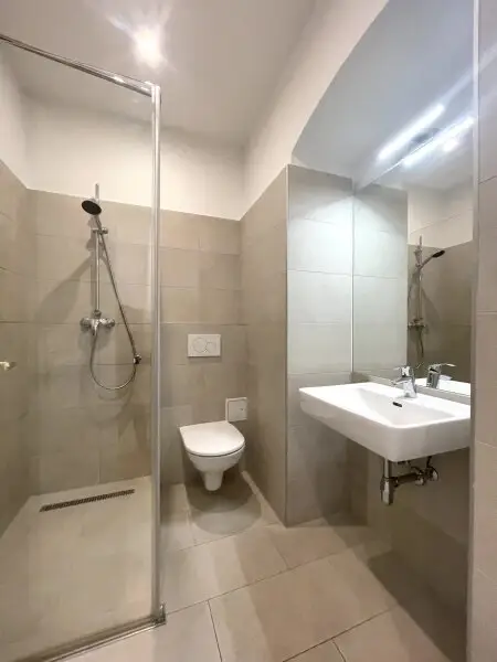 WUNDERSCHÖN sanierte 3-Zimmer-Wohnung, Hütteldorfer Straße, in 1150 Wien!