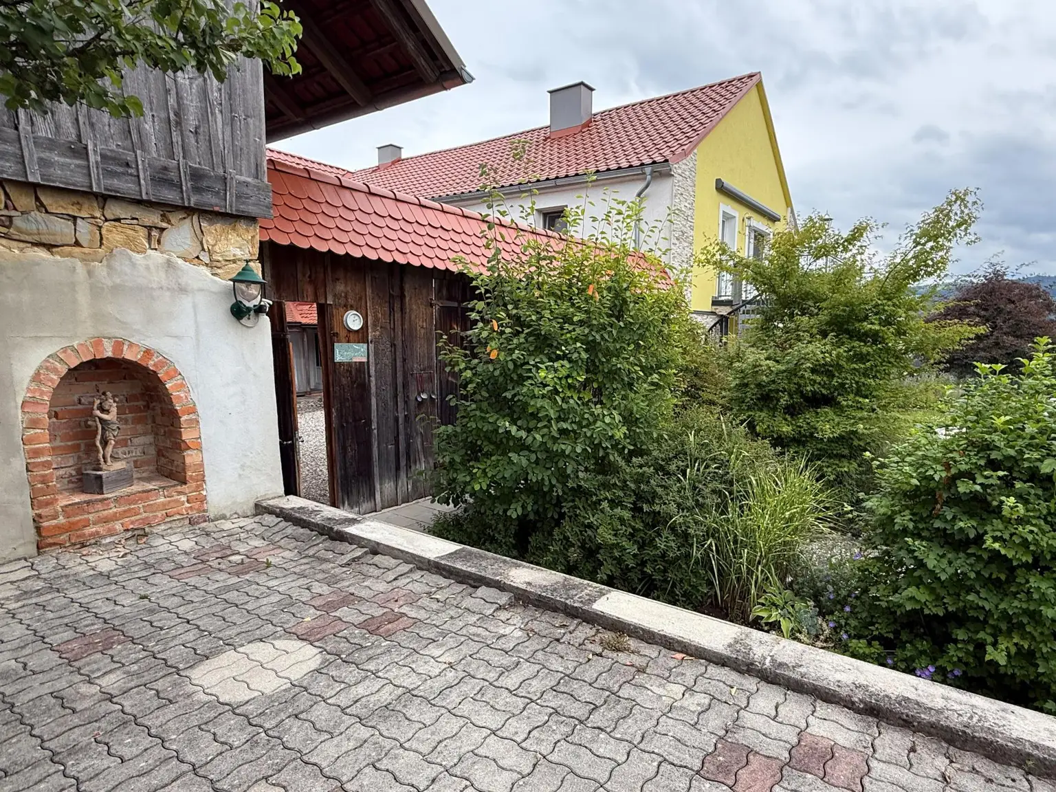 Traumhaftes Bauernhaus in Alleinlage mit Blick auf den Sonntagberg – 13 Hektar Natur pur im Ybbstal