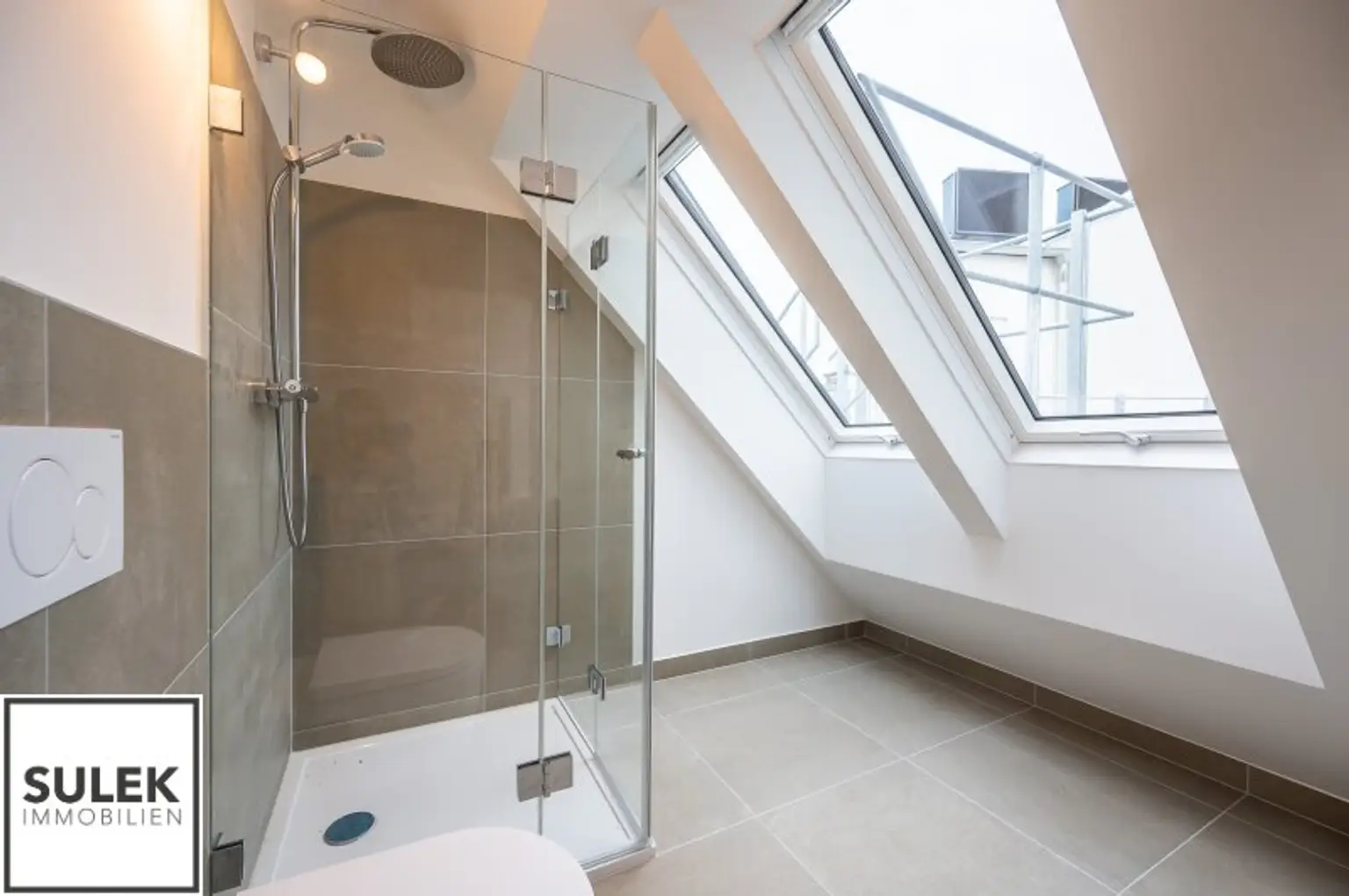 Dachgeschoßwohnung im Herzen des 2. Bezirks – 71 m² Wohnkomfort