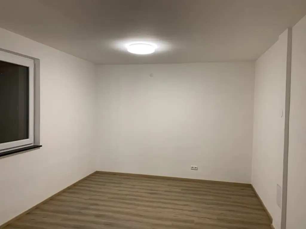 Mödling, gepflegte Garconniere!