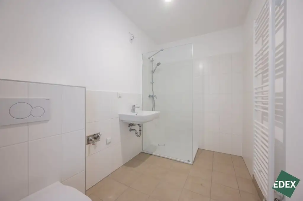 ERSTBEZUG - Ideale 2 Zimmer-Wohnung mit separater Küche und Terrasse