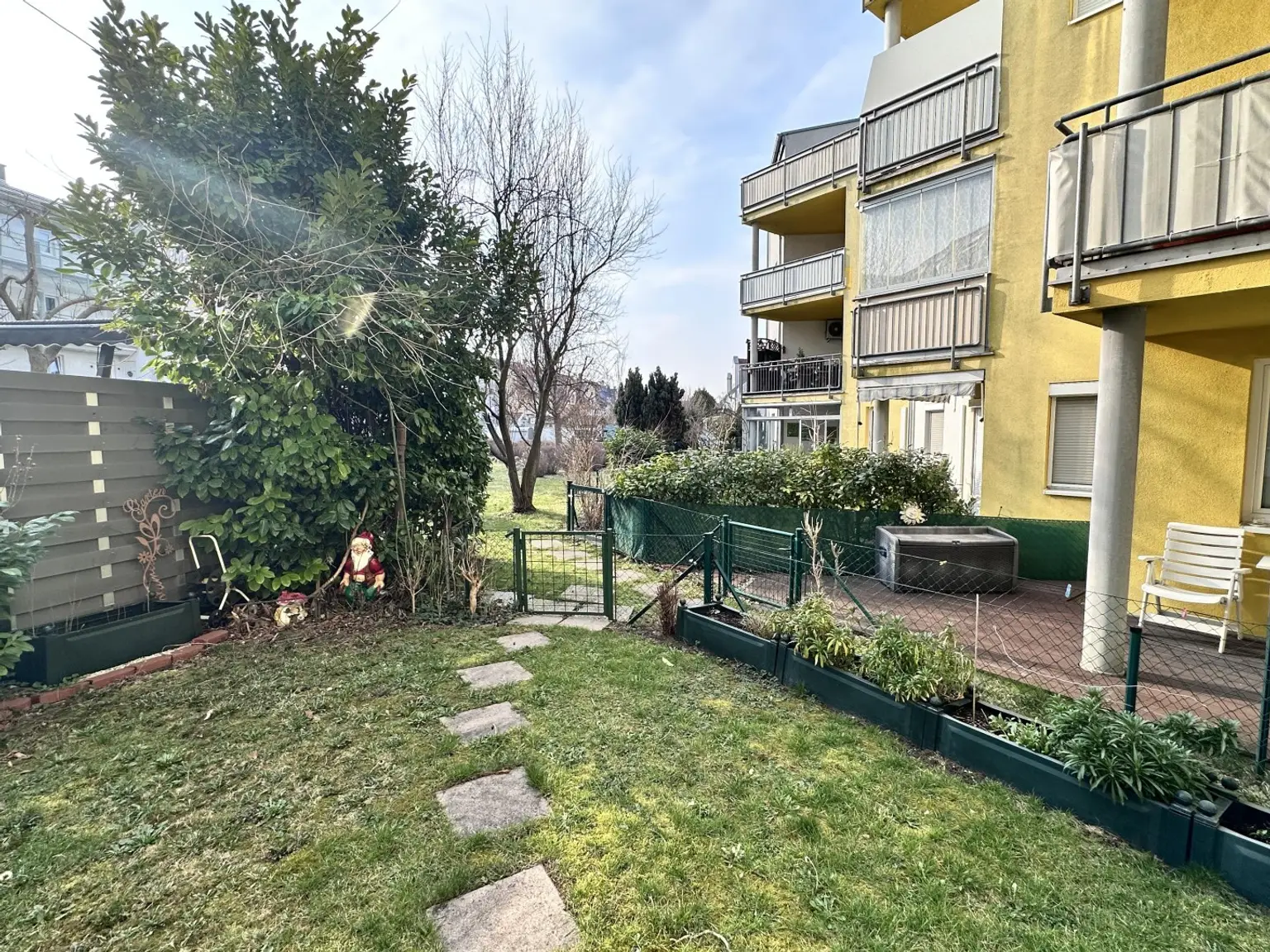 14 Blick von Terrasse