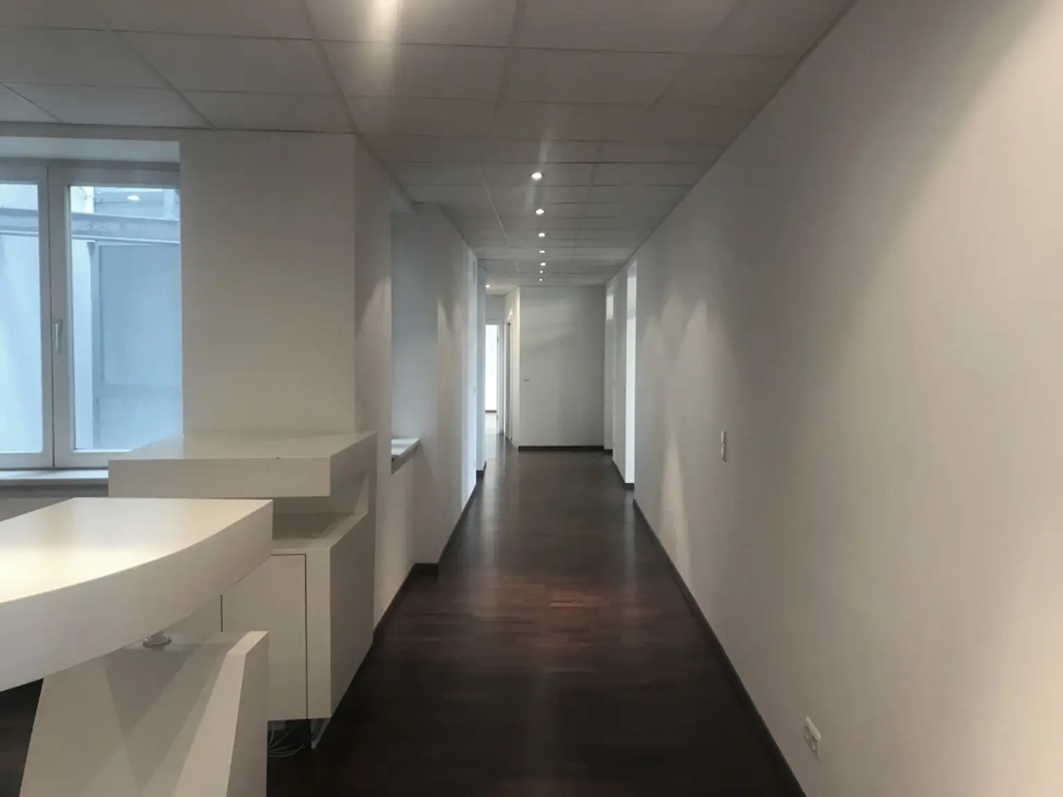 DB10937259_4735