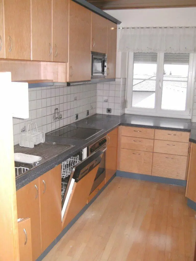 Gepflegtes Einfamilienhaus mit großem Grundstück am Kehlberg