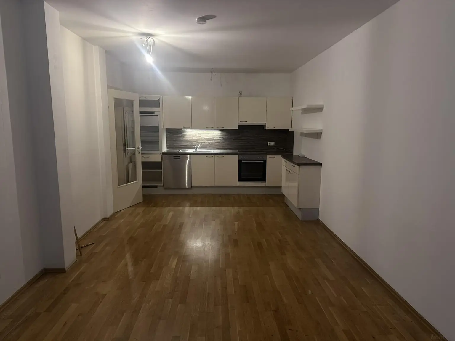 Derzeit geförderte 3-Zimmerwohnung mit Garten!