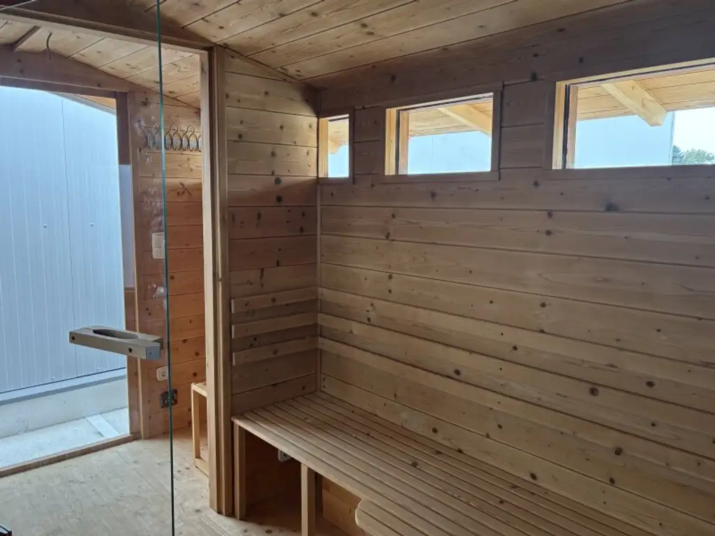 ** HOTMOBIL ** - Sauna auf Rädern in Neuzustand !!