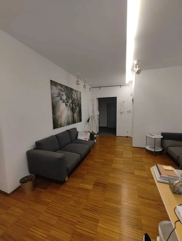 Büro- und Lagerflächen direkt auf der Mariahilfer Straße!
