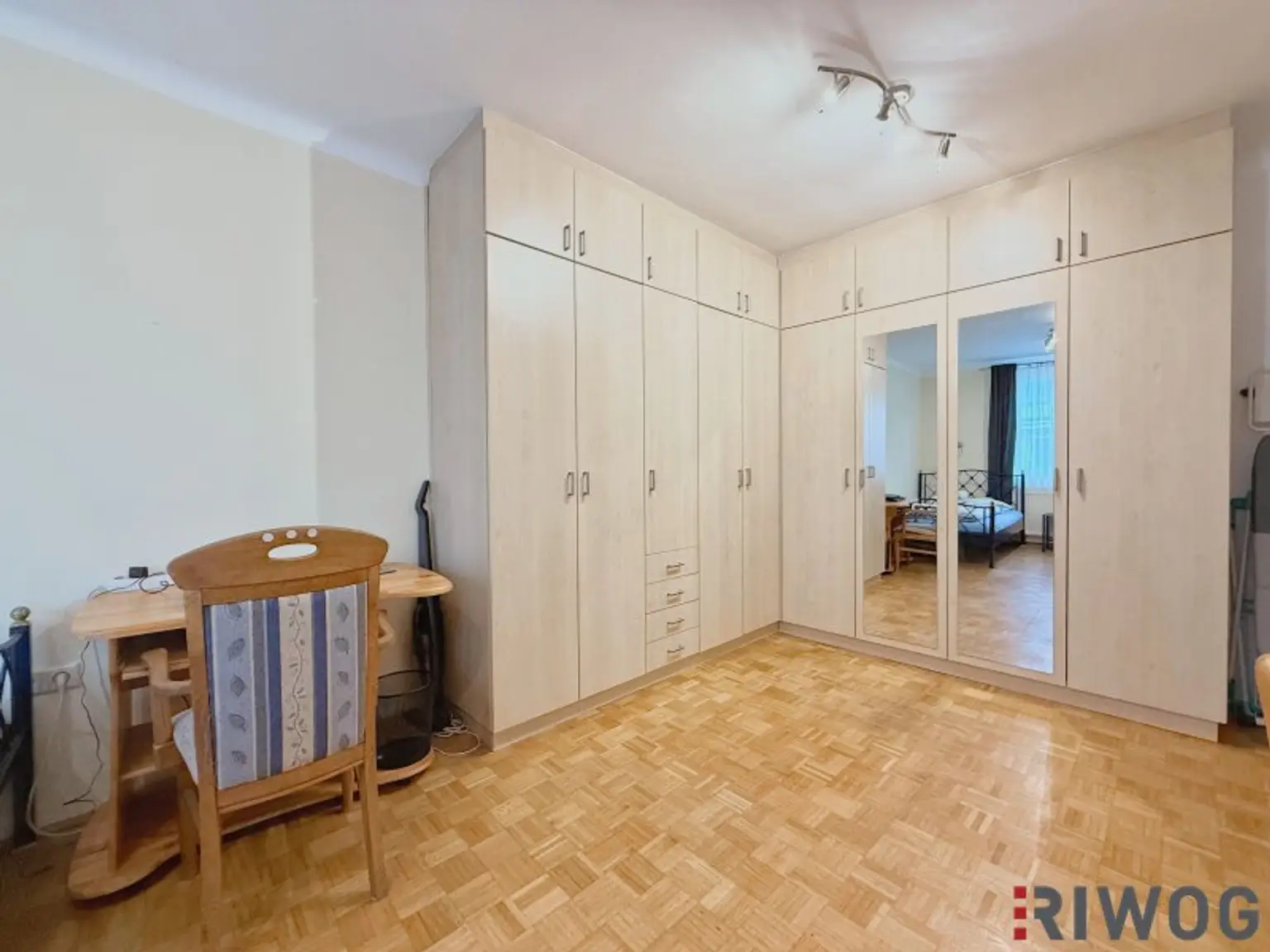 It´s time to move | ruhig gelegene 3-Zimmer-Wohnung im 3. Liftstock | Garage optional verfügbar