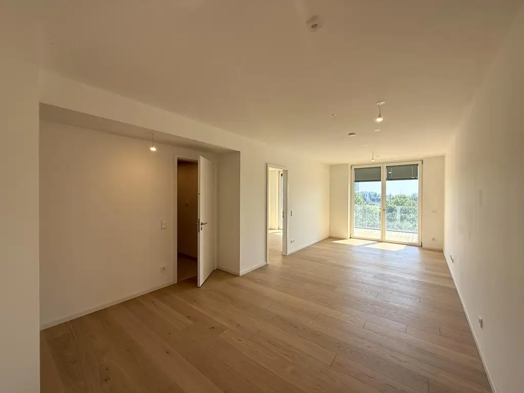 Kleine Perle im ultramodernen Wohnhaus mit Pool am Dach zu mieten // Small gem in an ultra-modern apartm. building with pool on the roof for rent //