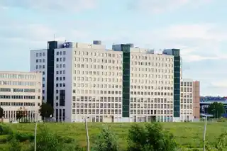 DB10935675_7419