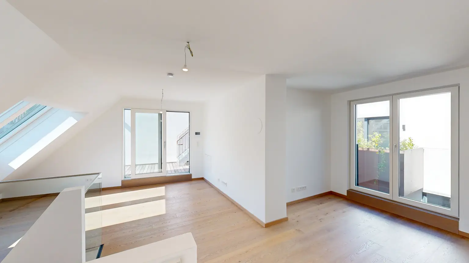 ZUR SCHÖNEN AGNES – Erstbezug: 4-Zimmer-Dachgeschoss-Maisonette mit Balkon & Terrasse im grünen Sievering – PROVISIONSFREI