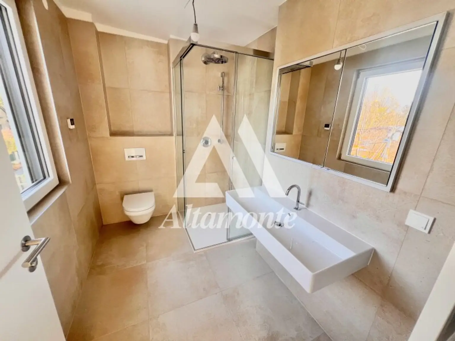 Idyllisches Zuhause mit Stadtanschluss – Erstbezug Einfamilienhaus !