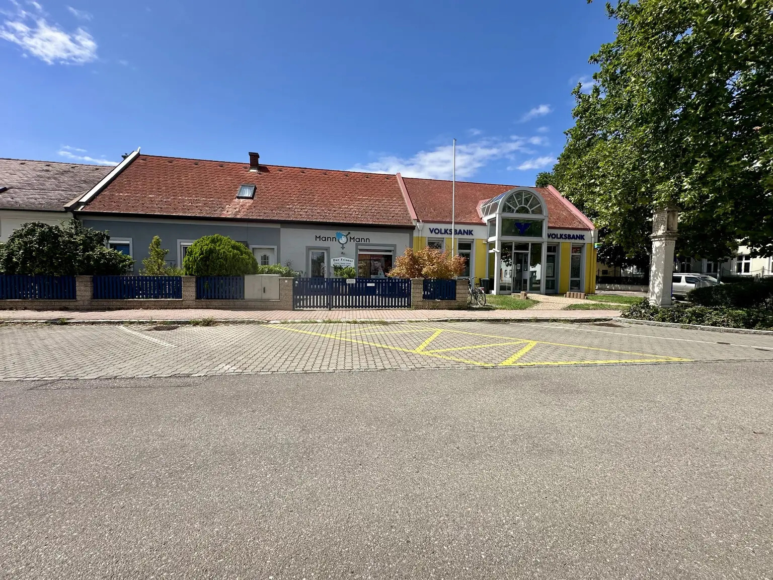 Straßenansicht