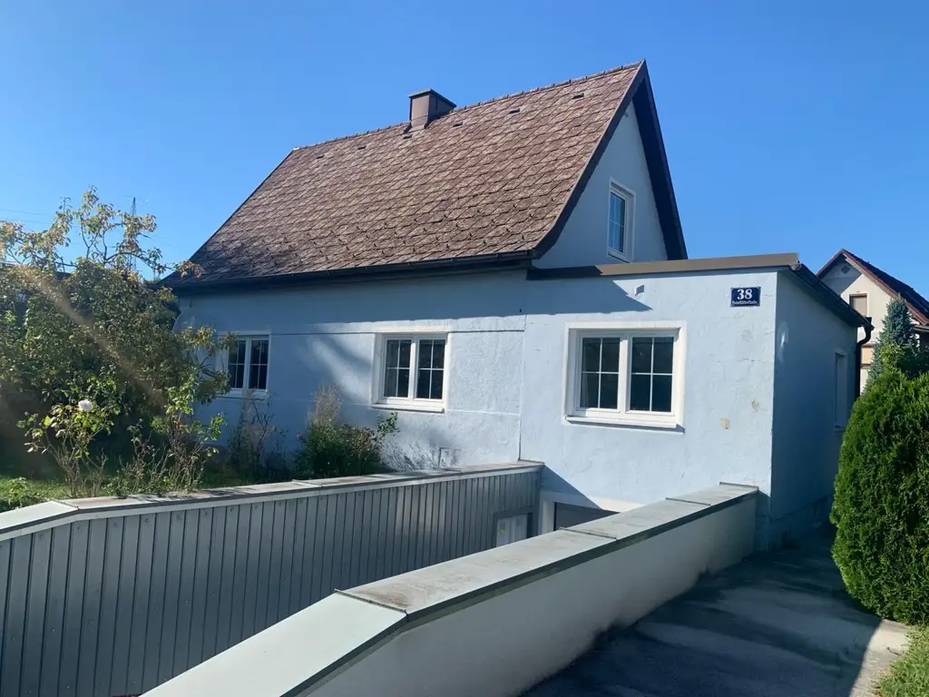 Neuer Preis !    Gepflegtes Einfamilienhaus in begehrter, ruhiger Siedlungslage