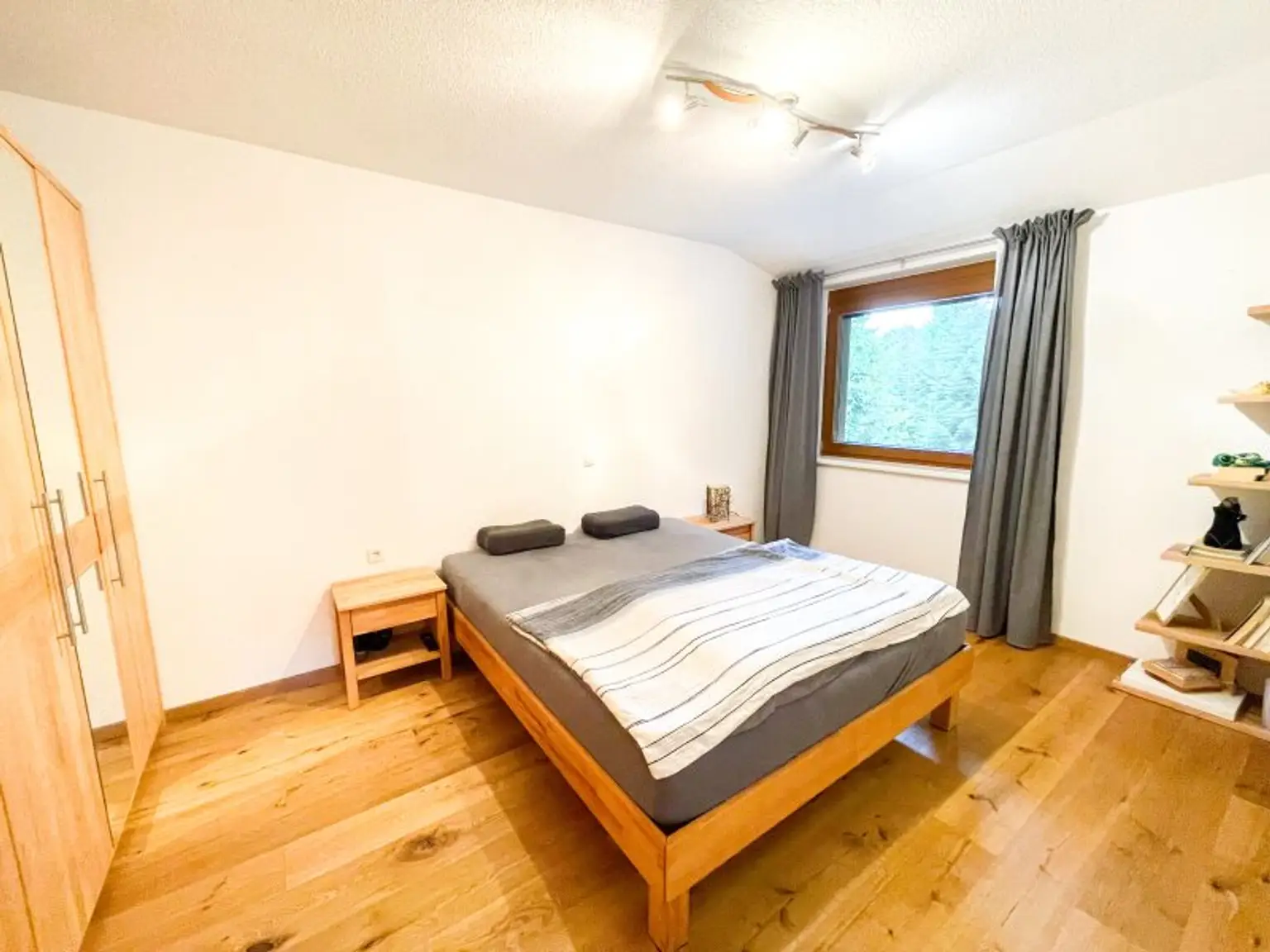 Familientraum 4-Zimmer-Wohnung in absoluter Ruhelage