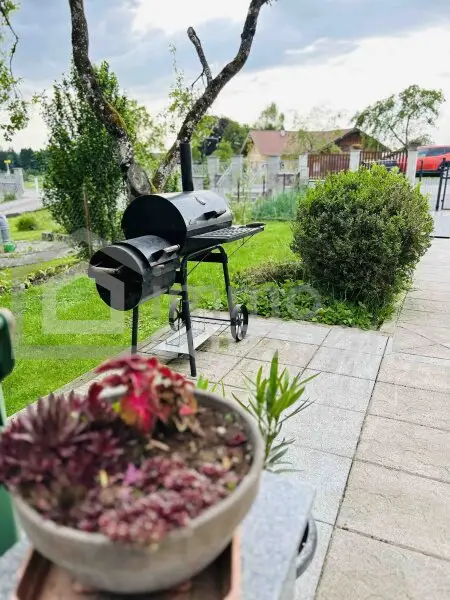 Gemütliches Zweifamilienhaus in Nußdorf am Haunsberg - Ideal für (Jung-)Familien, Investoren oder Anleger