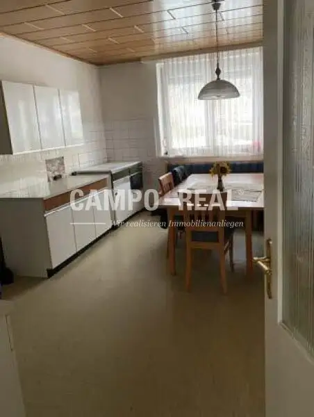 CAMPO-BIETERVERFAHREN-BAUERNHAUS: großes Nutzungspotenzial im Ortsmitte