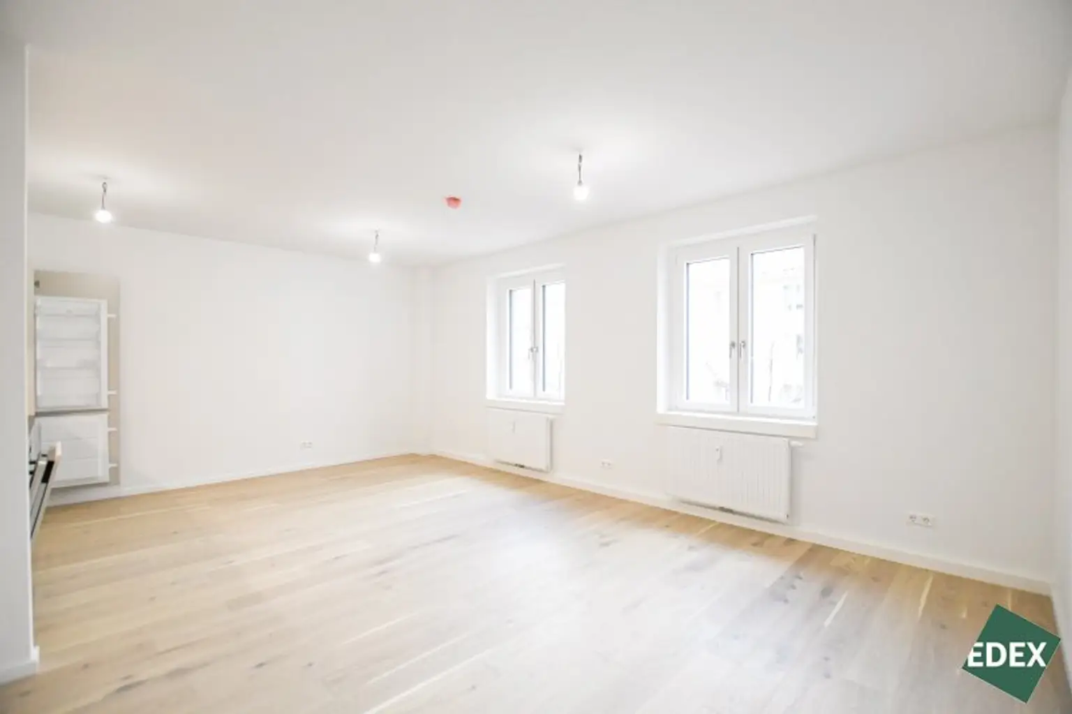 Erstbezug nach Sanierung: Schöne 2 Zimmer-Wohnung nahe Meidling Bahnhof