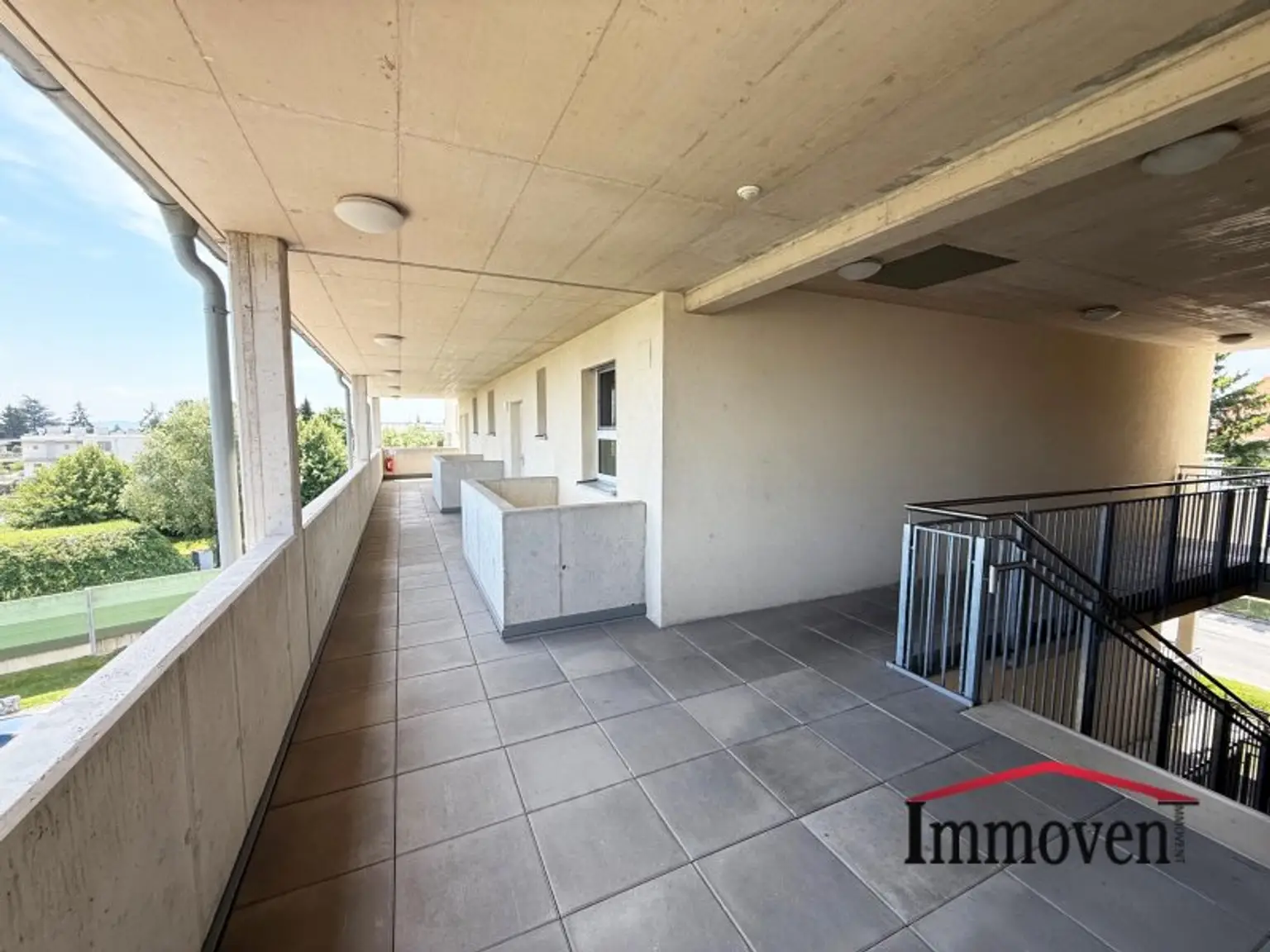 Sehr schöne und geräumige 3-Zimmerwohnung mit Terrasse!
