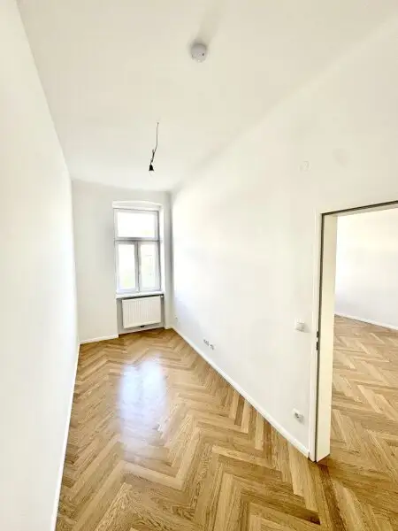 Top-Gelegenheit: Sanierte Altbauwohnung mit modernem Flair – ca. 41 m² in 1150 Wien