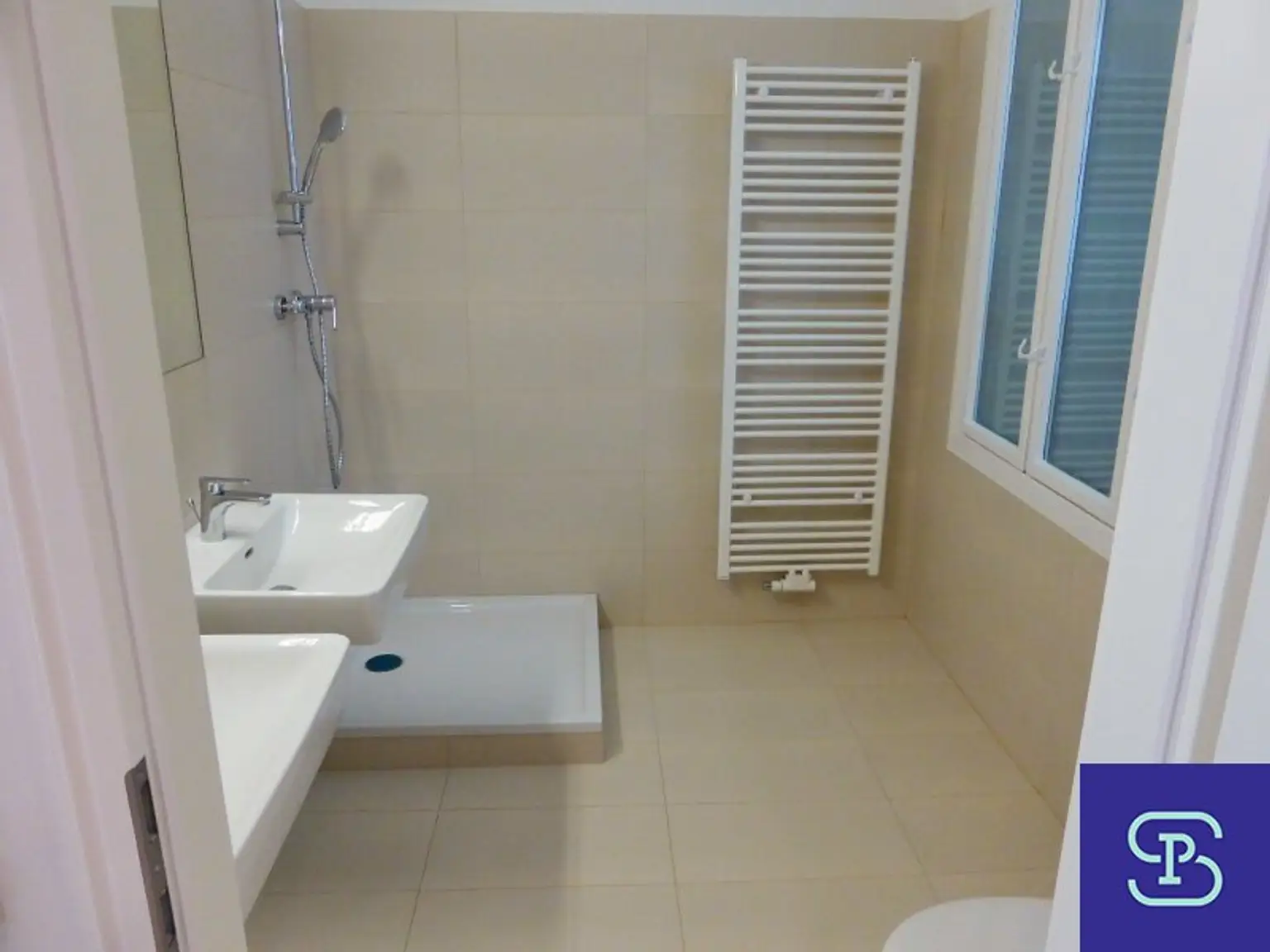 Provisionsfrei: Unbefristeter 79m² Stilaltbau mit Einbauküche - 1050 Wien