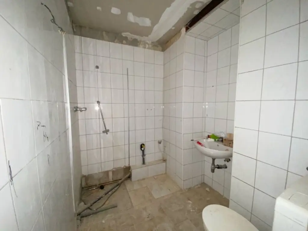 ALTBAU zu SANIEREN , NÄHE U3!
