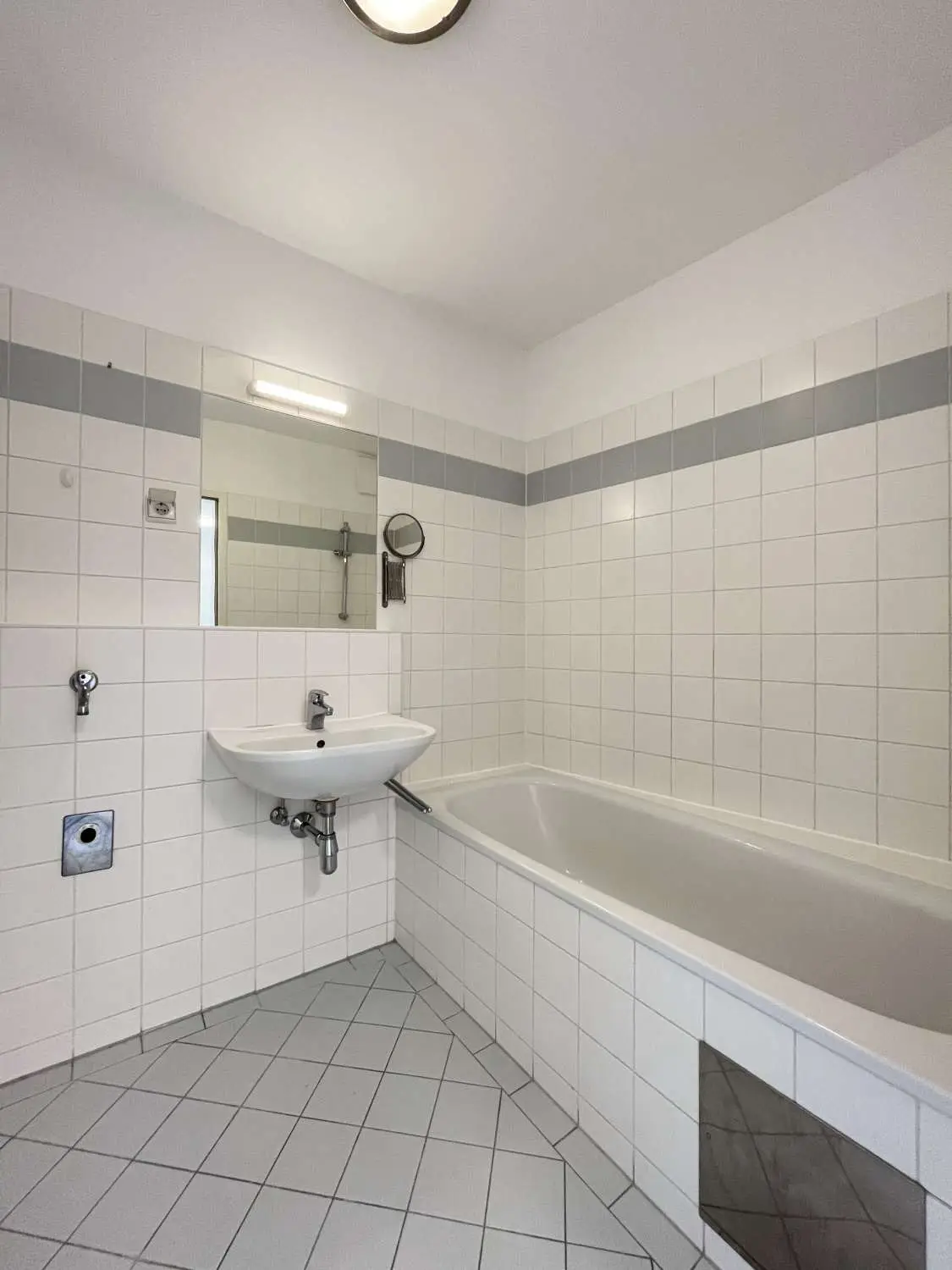 Neubauwohnung mit 2 Zimmern auf der Favoritenstraße