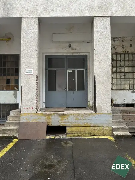 Yppenplatz - spannende Geschäftsfläche mit Gewölbekeller