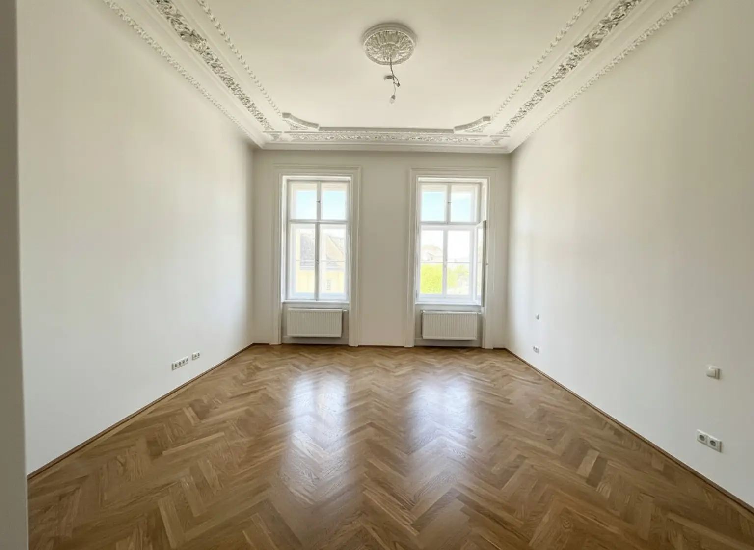 UNBEFRISTET und ERSTBEZUG: Prachtvolle, klimatisierte Wohnung in Top Lage / UNLIMITED and FIRST OCCUPANCY: Stunning, air-conditioned apartment