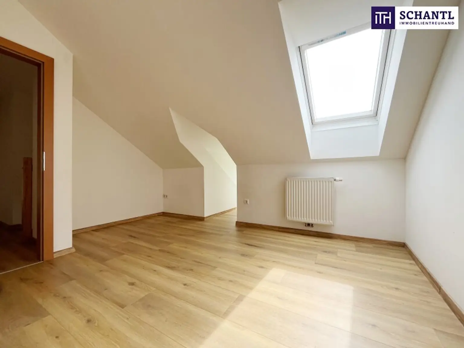 Maisonette-Highlight in Wildon mit viel Charme – toller abtrennbarer Garten und Carportstellplatz! Ab sofort verfügbar!