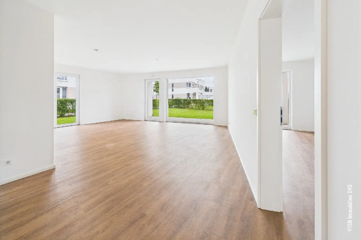 Blick in den Wohn- und Essbereich