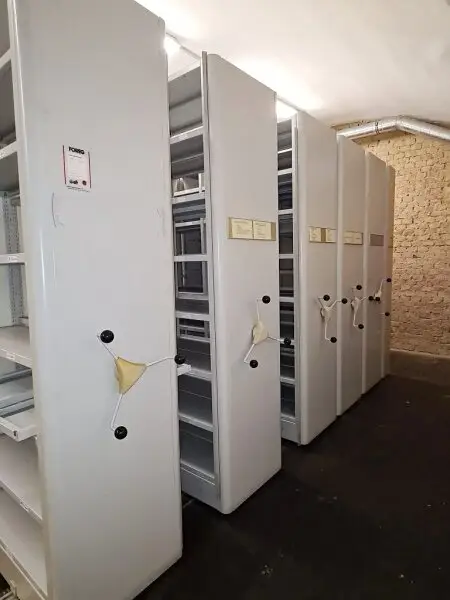 ESSLINGGASSE, BÖRSE-NÄHE, 85 m2 Lagerraum, Stromanschluss, Belüftung, Kellergeschoß ohne Aufzug