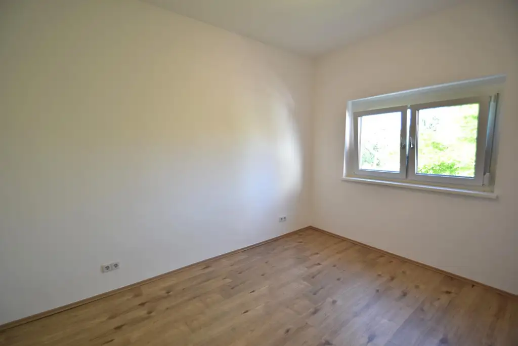 Modern sanierte 2-Zimmer Wohnung im Ortszentrum