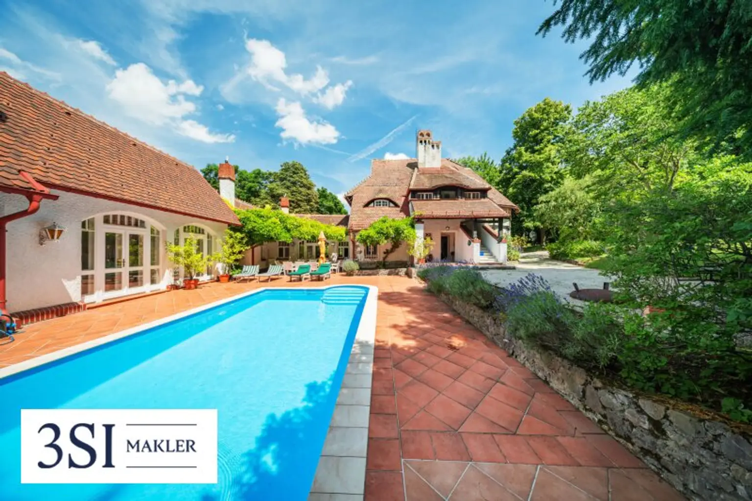 Exklusive Liegenschaft mit zwei Villen und großem Privatpark in Mödling