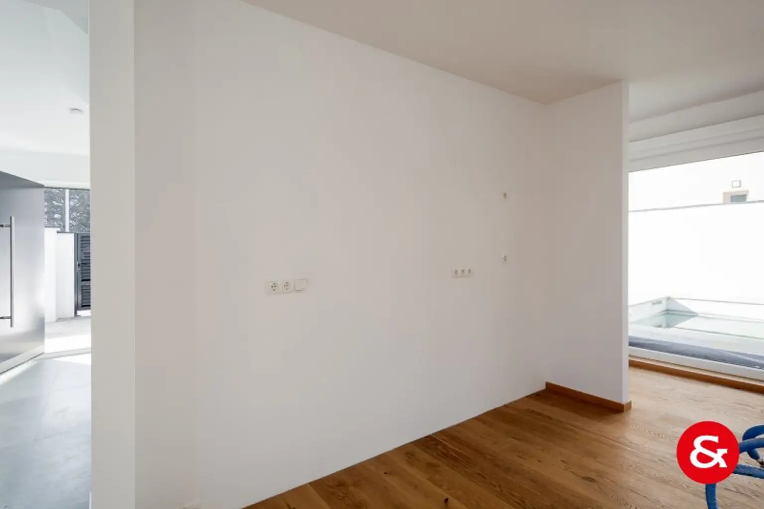 Modernes, klar gestaltetes Einfamilienhaus mit viel Platz und Technik!