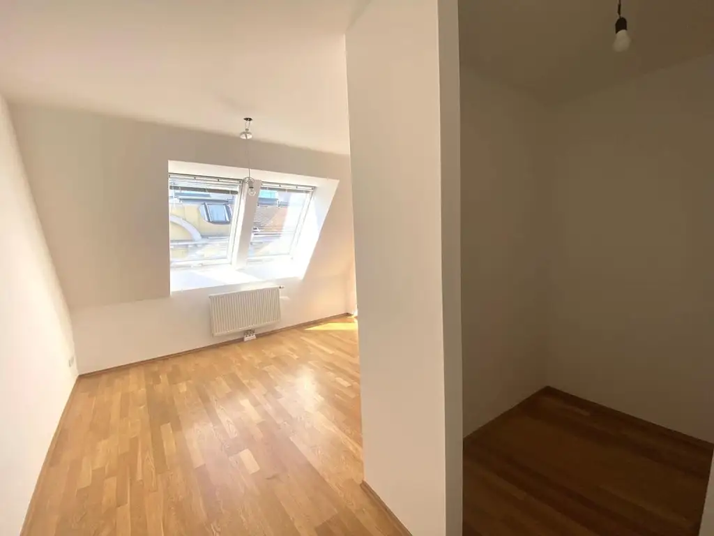 Großzügige Terrassen-Maisonette (EG und 1. OG) mit Eigengarten in U4 Nähe!!