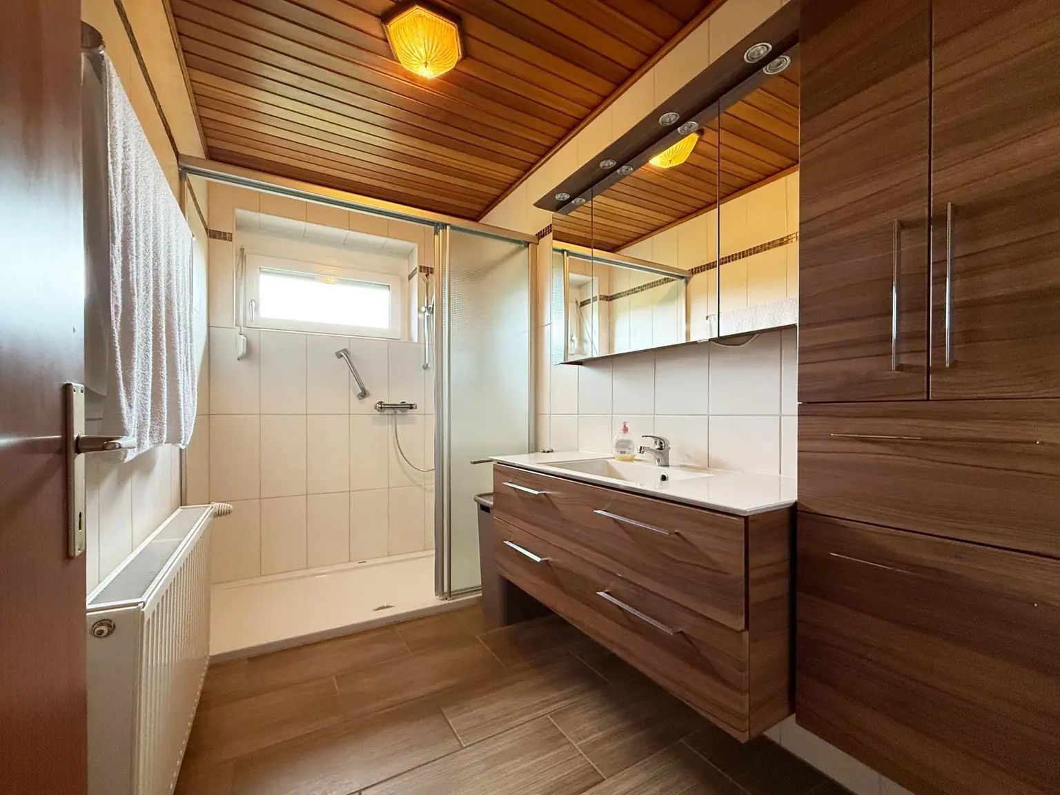 Gepflegter Bungalow unweit von Leiben - Garten inklusive!