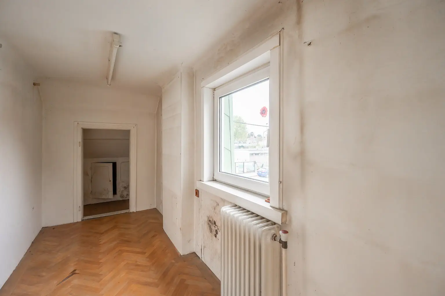 Make it yours: Eckgrundstück in ruhiger Lage – Sanierung oder Abriss für Ihr perfektes neues Zuhause