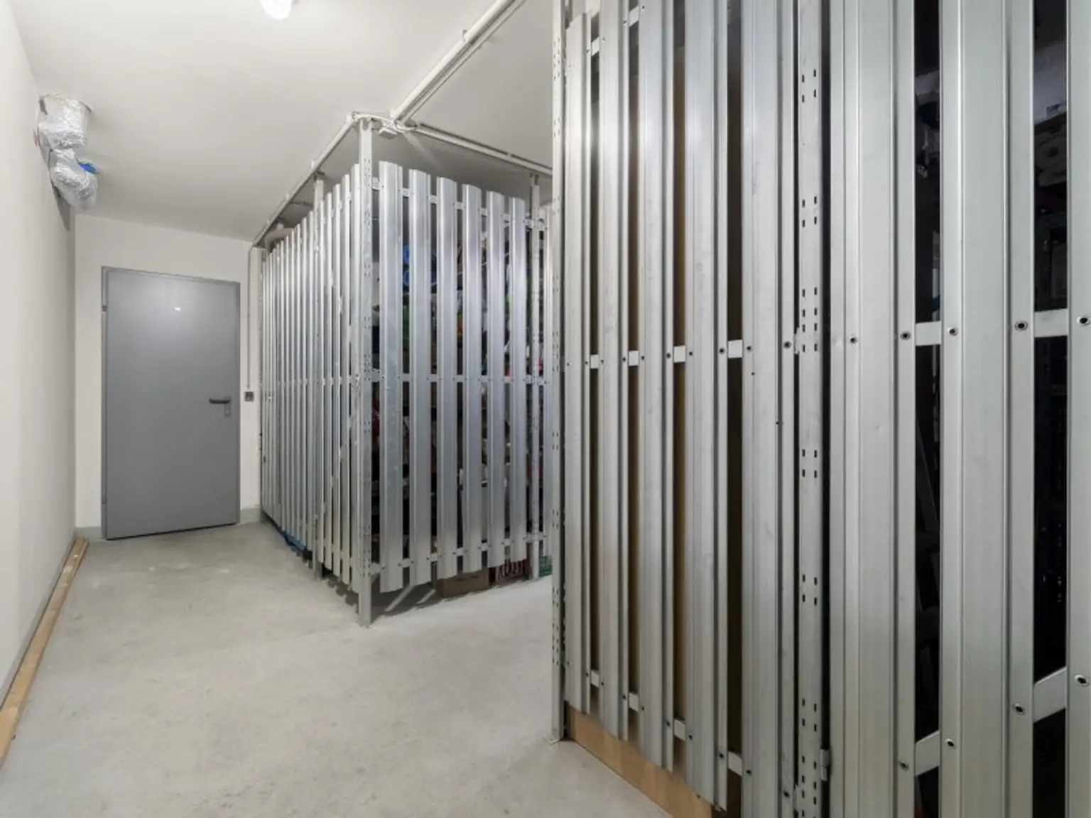 Traumhafte und junge 4 Zimmer 110m² Terrassenwohnung plus 2 Tiefgaragenplätze - Stadtwohnung - Hans-Sachs-Straße