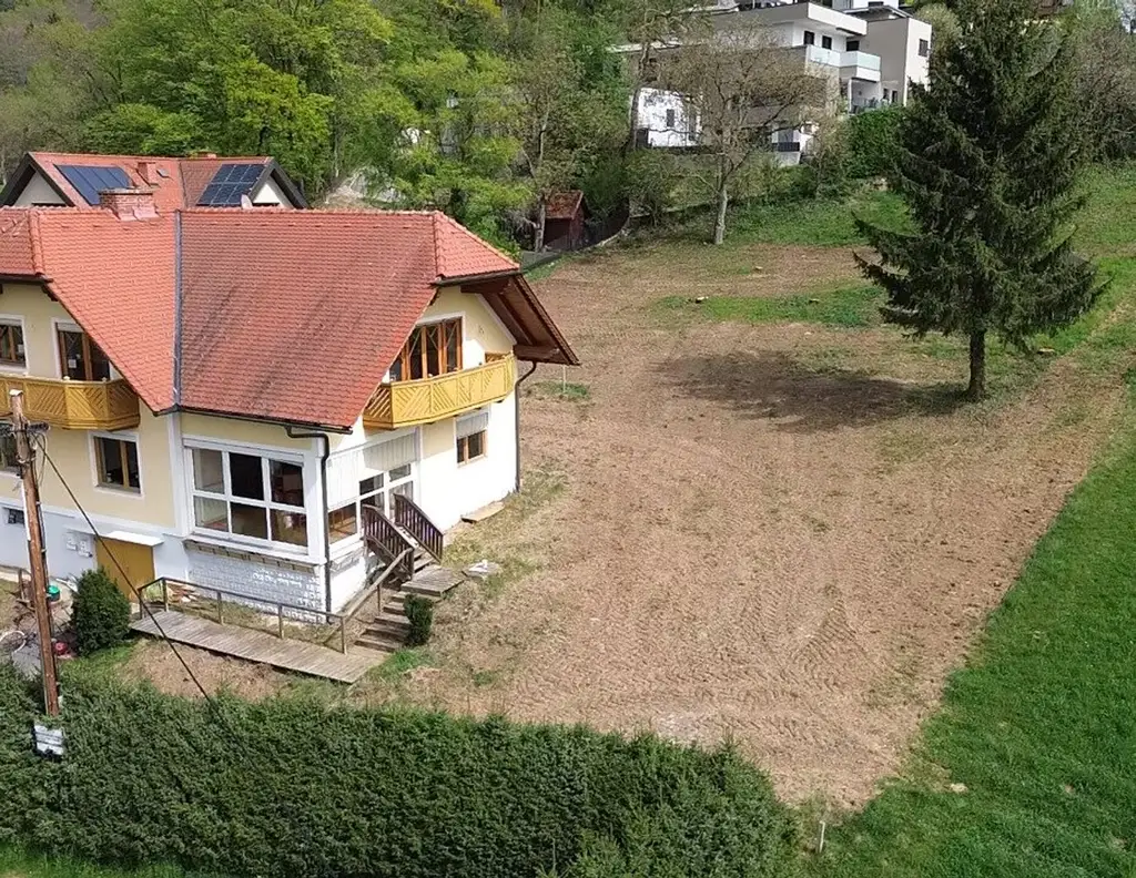 Liegenschaft in Graz-Andritz: Sonnige Hanglage, vielseitige Gestaltungsmöglichkeiten, ideal für Familien und Investoren