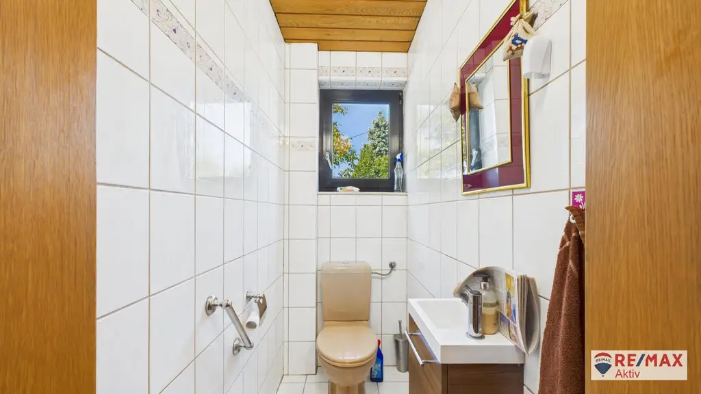Familienfreundliches Einfamilienhaus mit Garten in ruhiger Lage