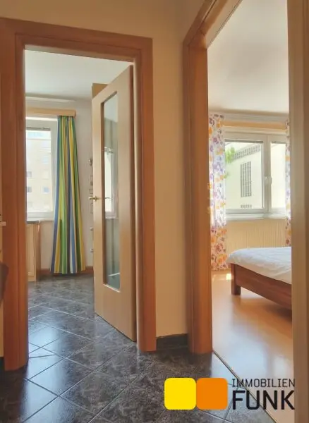 Gepflegte 3 Zimmerwohnung, 92 m², Sofortbezug