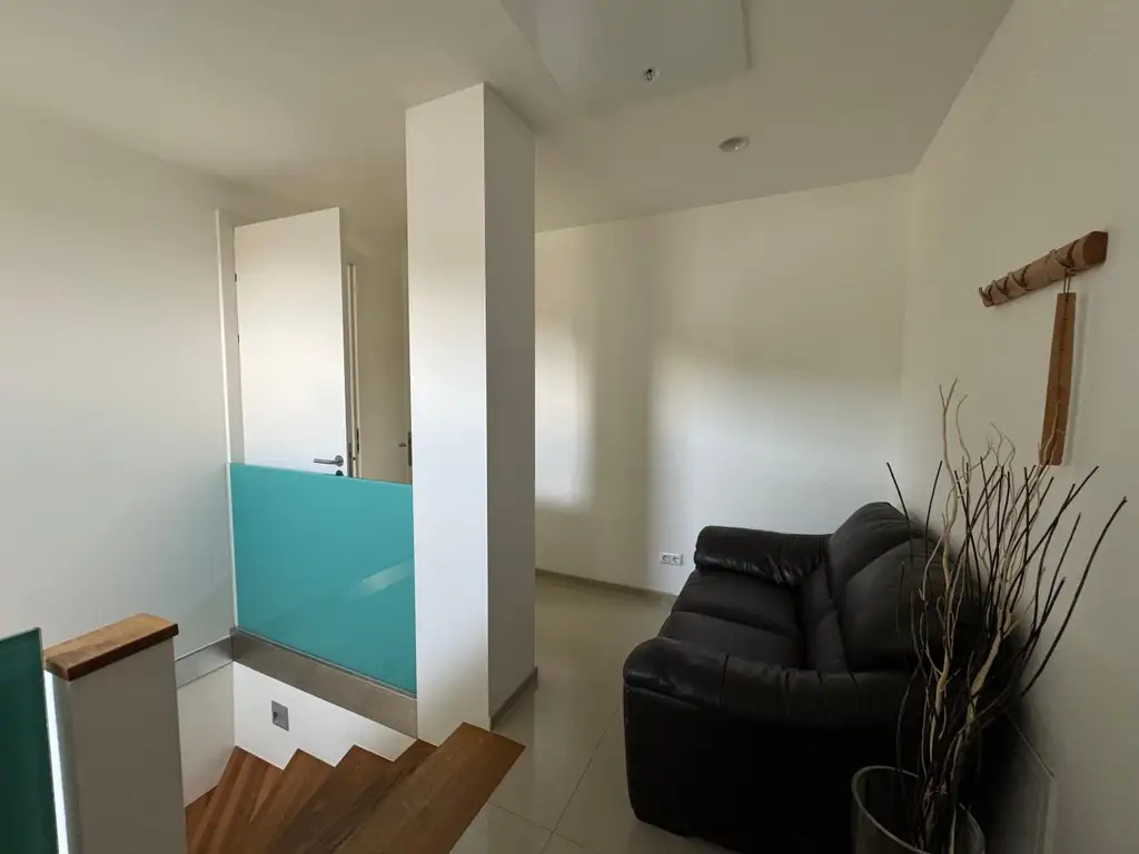 Einfamilienhaus für anspruchsvolle Käufer - im Grünen und doch in Stadtnähe