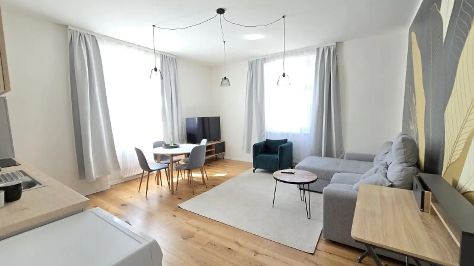 Neusanierte zwei Zimmerwohnung