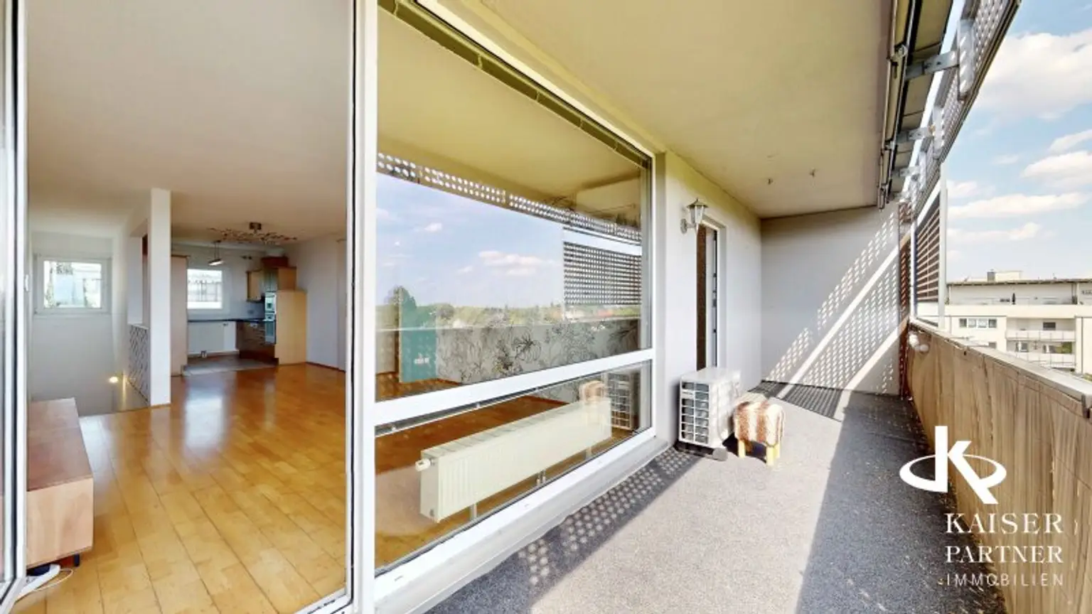 Urbaner Lebenstil in Oberlaa! Sensationeller Weitblick, moderne, offene 3-Zimmer-Wohnung mit großer 12,5m² Loggia!
