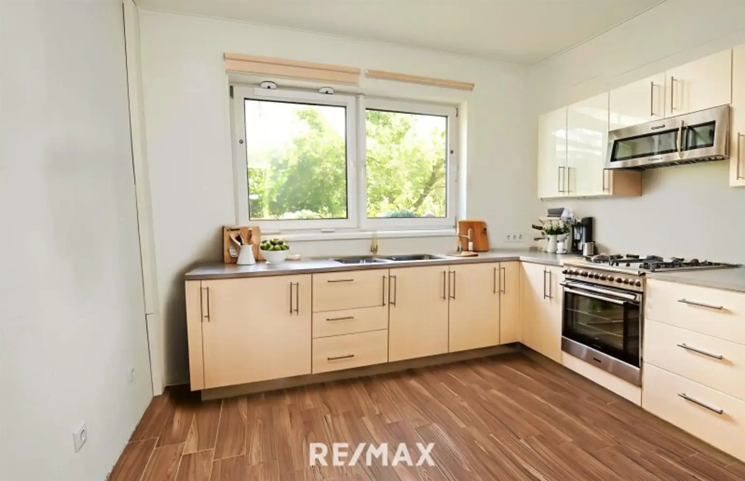 Küche (virtuell eingerichtet)