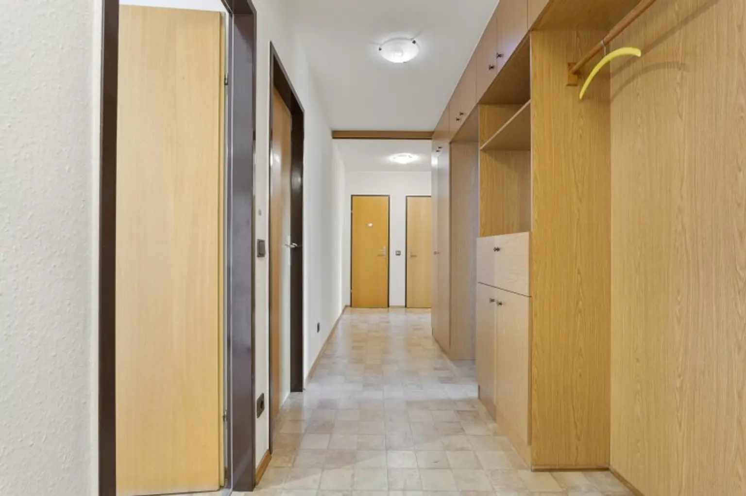 Schöne große Wohnung in ruhiger Lage mit Nähe zum Bodensee