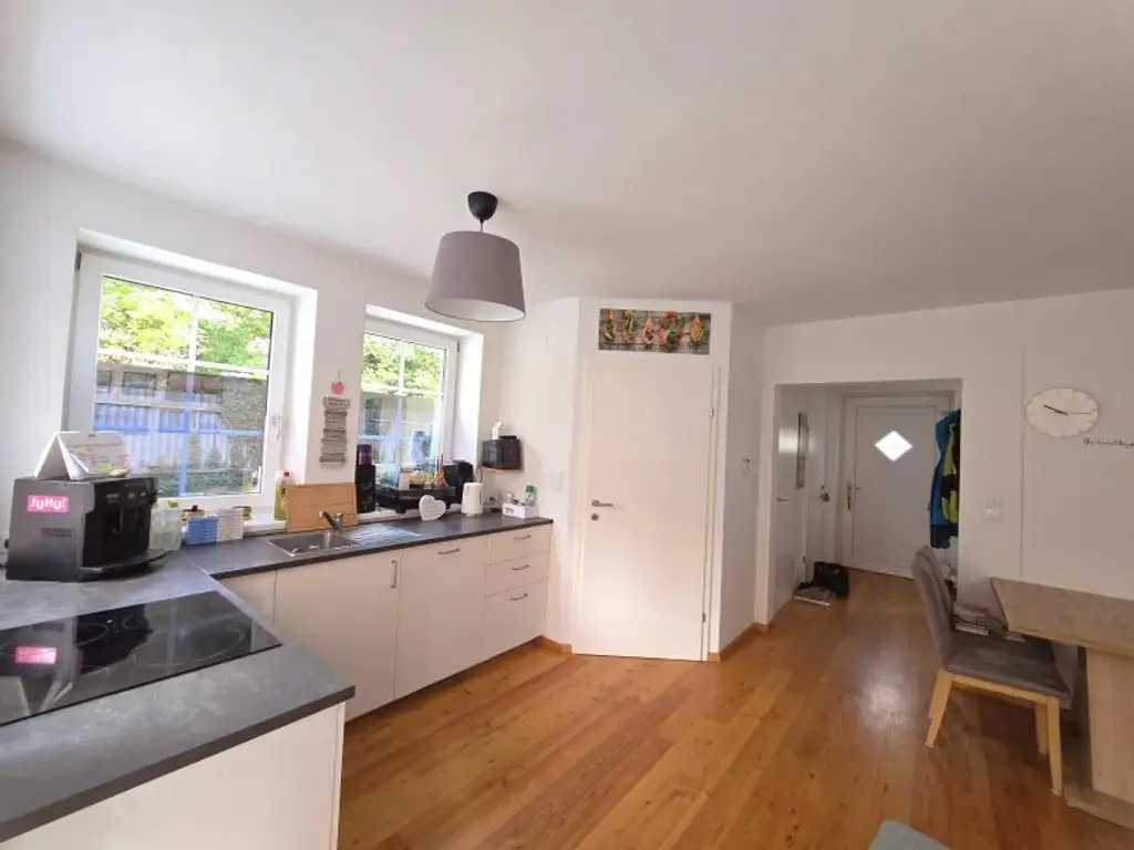 + Ideal für Jung und Alt + leicht leistbares, Neuwertiges und lichtudruchflutetes Reiheneckhaus in Guntersdorf: 3 Zimmer, Garten & Terrasse, Küche, 2 Bäder und 2 Abstellräume für 199.000 €! +